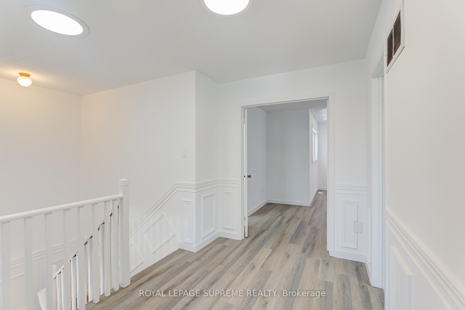 Photo 31 of 196 Matthew Drive, Vaughan, East Woodbridge — HOMEH