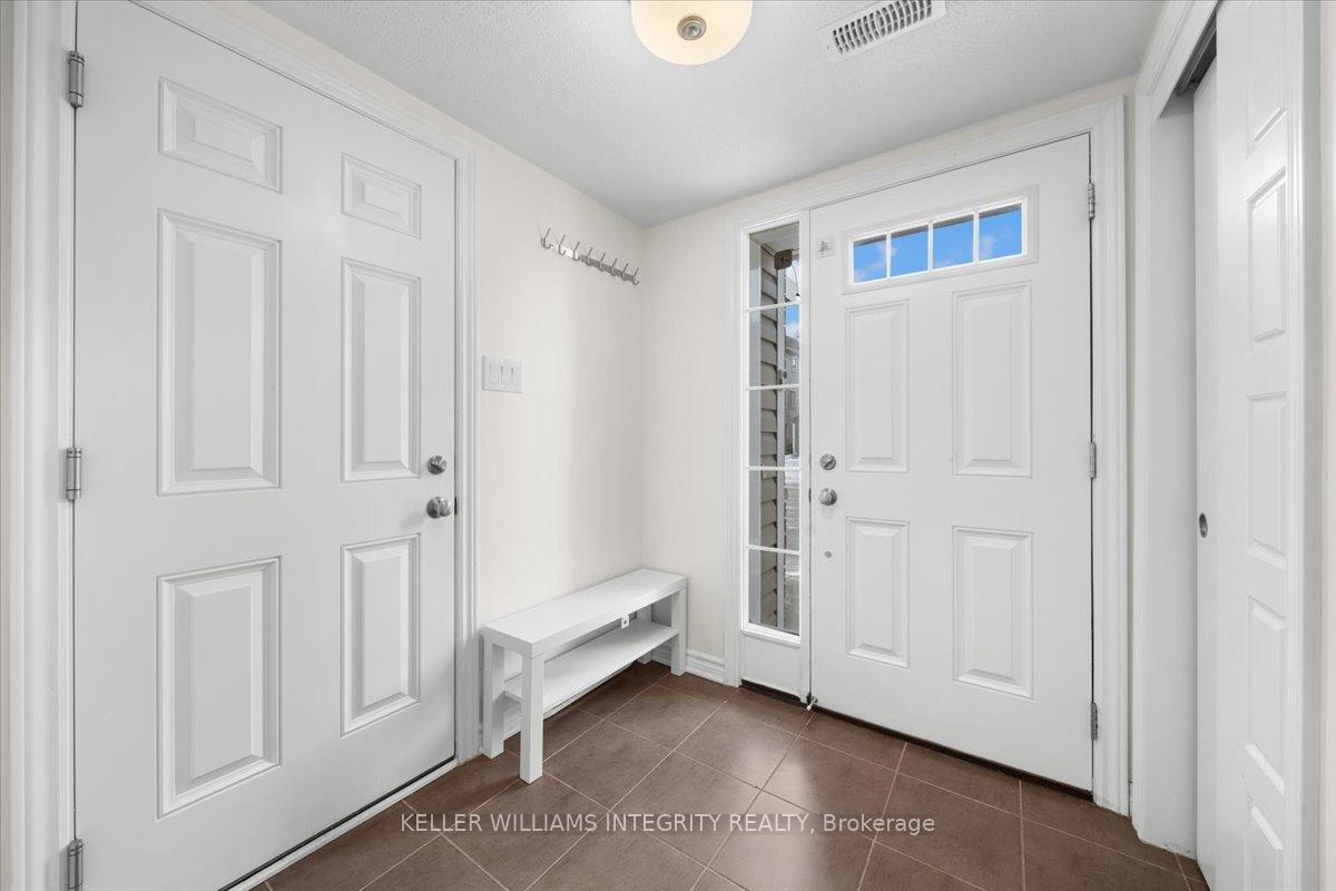 Photo 3 of 310 Pumpkinseed Crescent, Ottawa, Barrhaven - Half Moon Bay — HOMEH