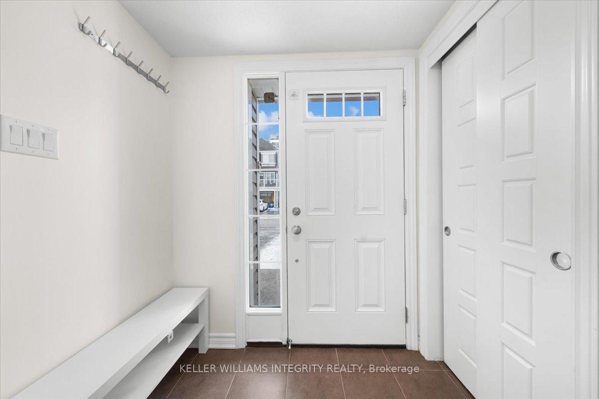 Photo 4 of 310 Pumpkinseed Crescent, Ottawa, Barrhaven - Half Moon Bay — HOMEH