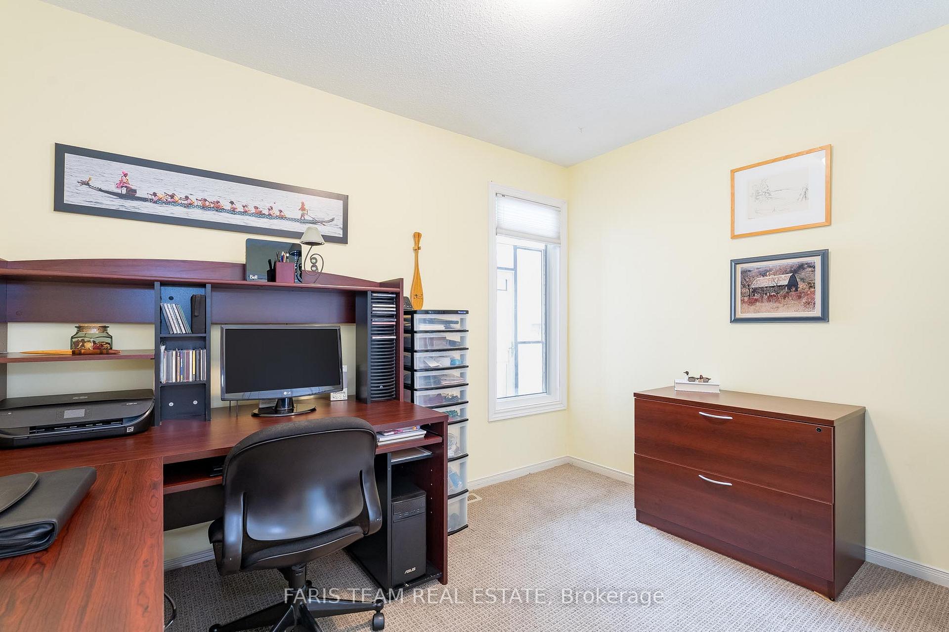 Photo 14 of 32 Trillium Crescent, Barrie, Allandale Heights — HOMEH