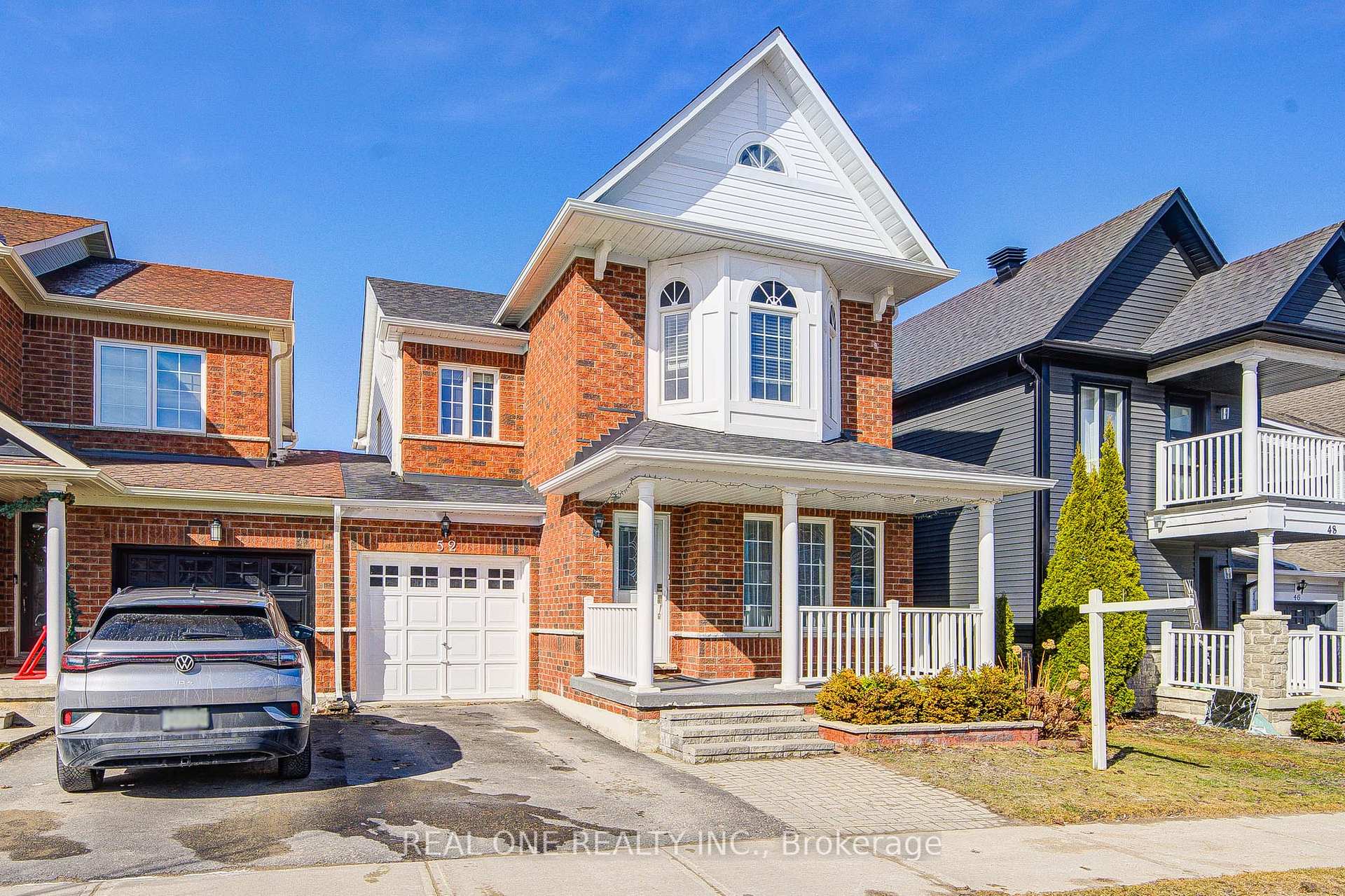 Photo 1 of 52 Succession Crescent, Barrie, Innis-Shore — HOMEH