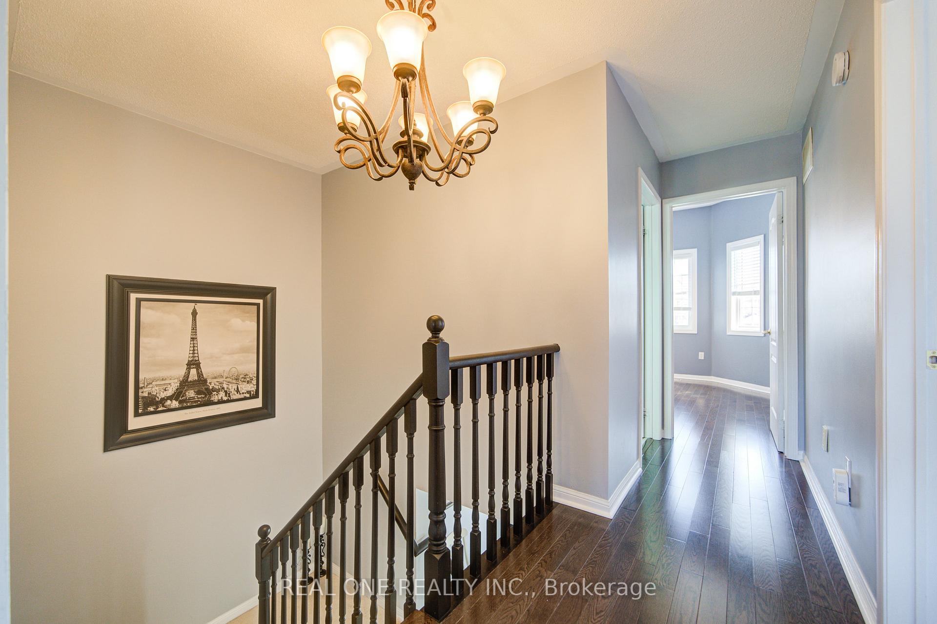 Photo 24 of 52 Succession Crescent, Barrie, Innis-Shore — HOMEH