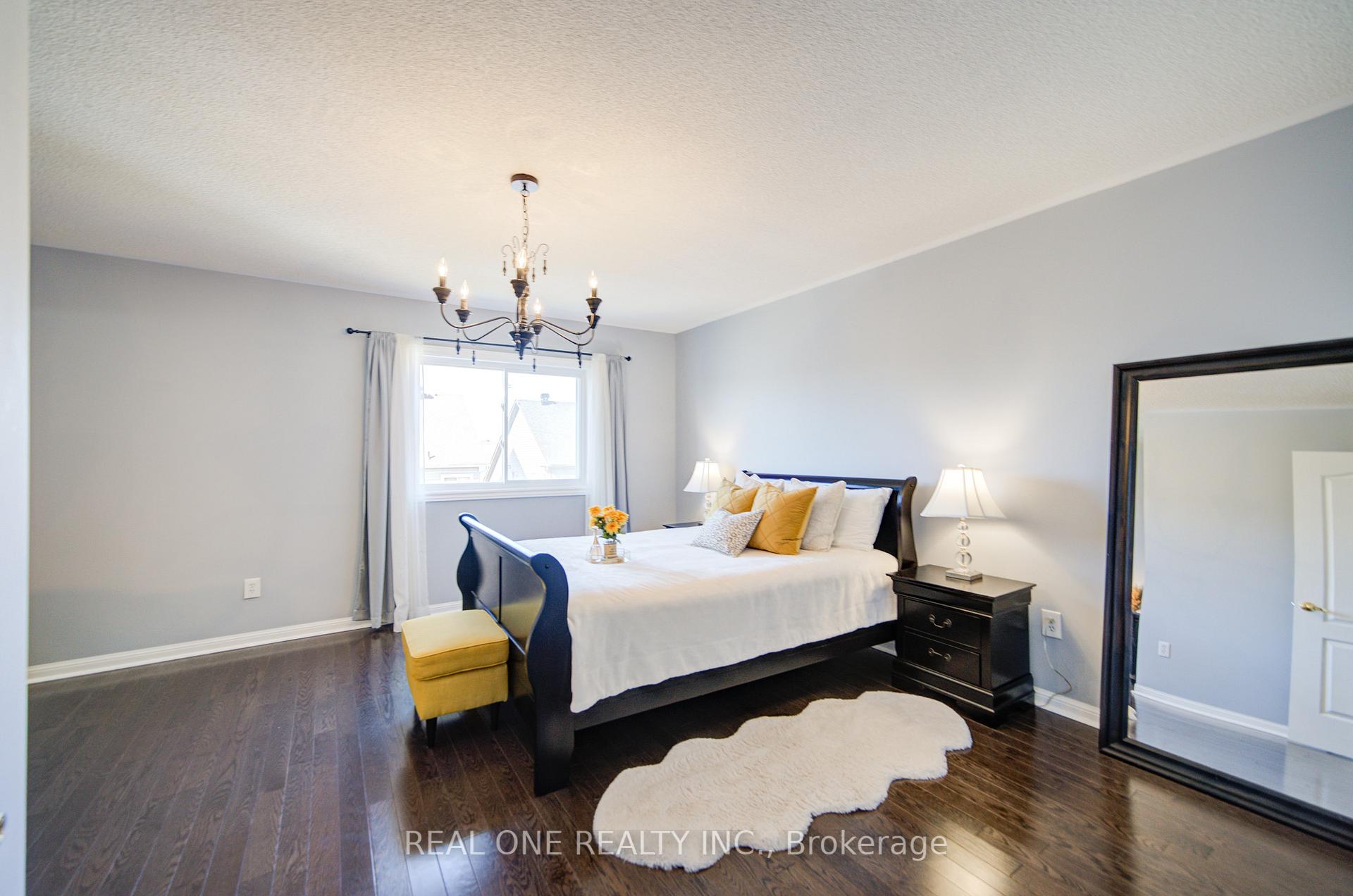 Photo 26 of 52 Succession Crescent, Barrie, Innis-Shore — HOMEH