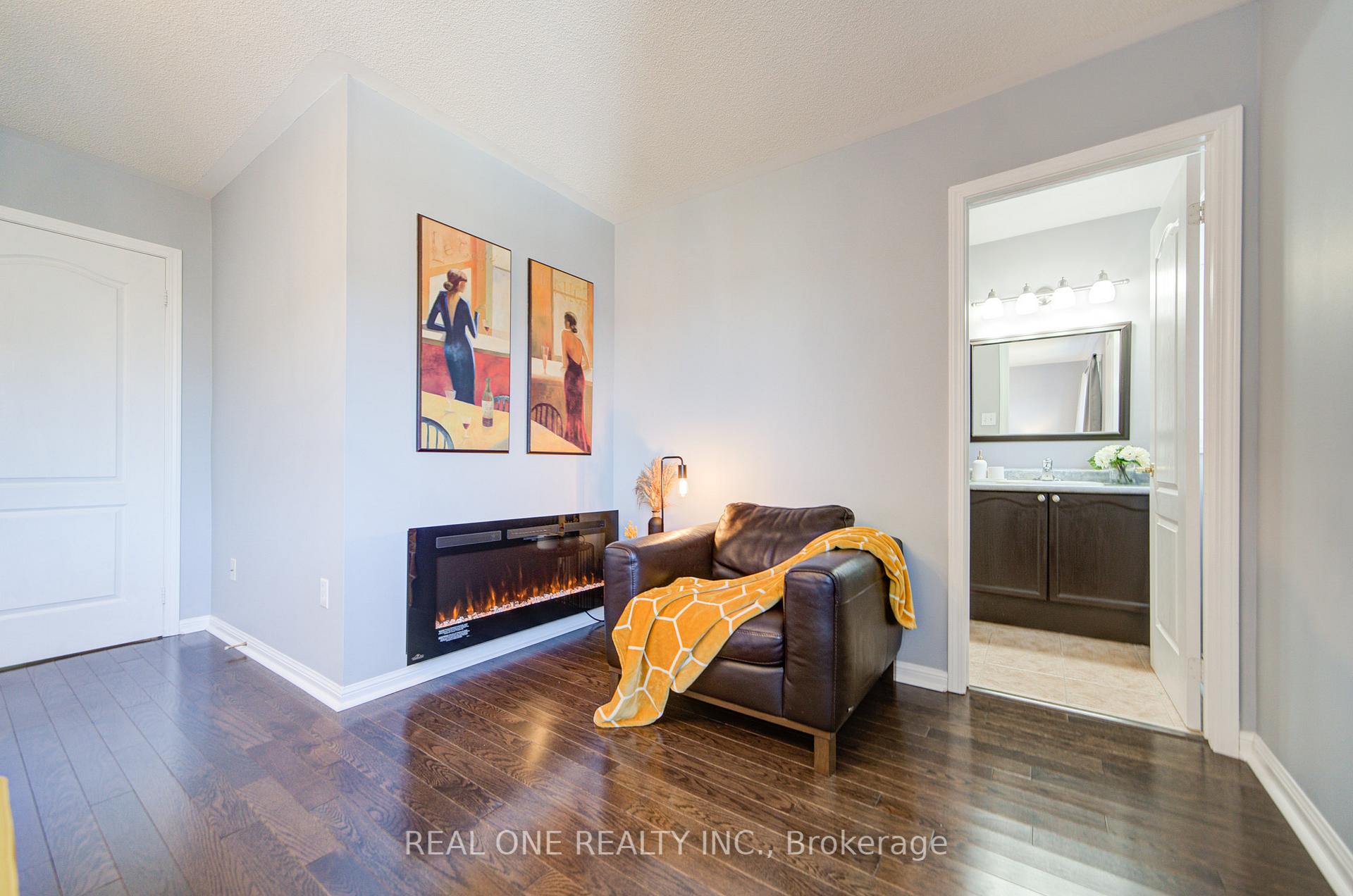 Photo 28 of 52 Succession Crescent, Barrie, Innis-Shore — HOMEH