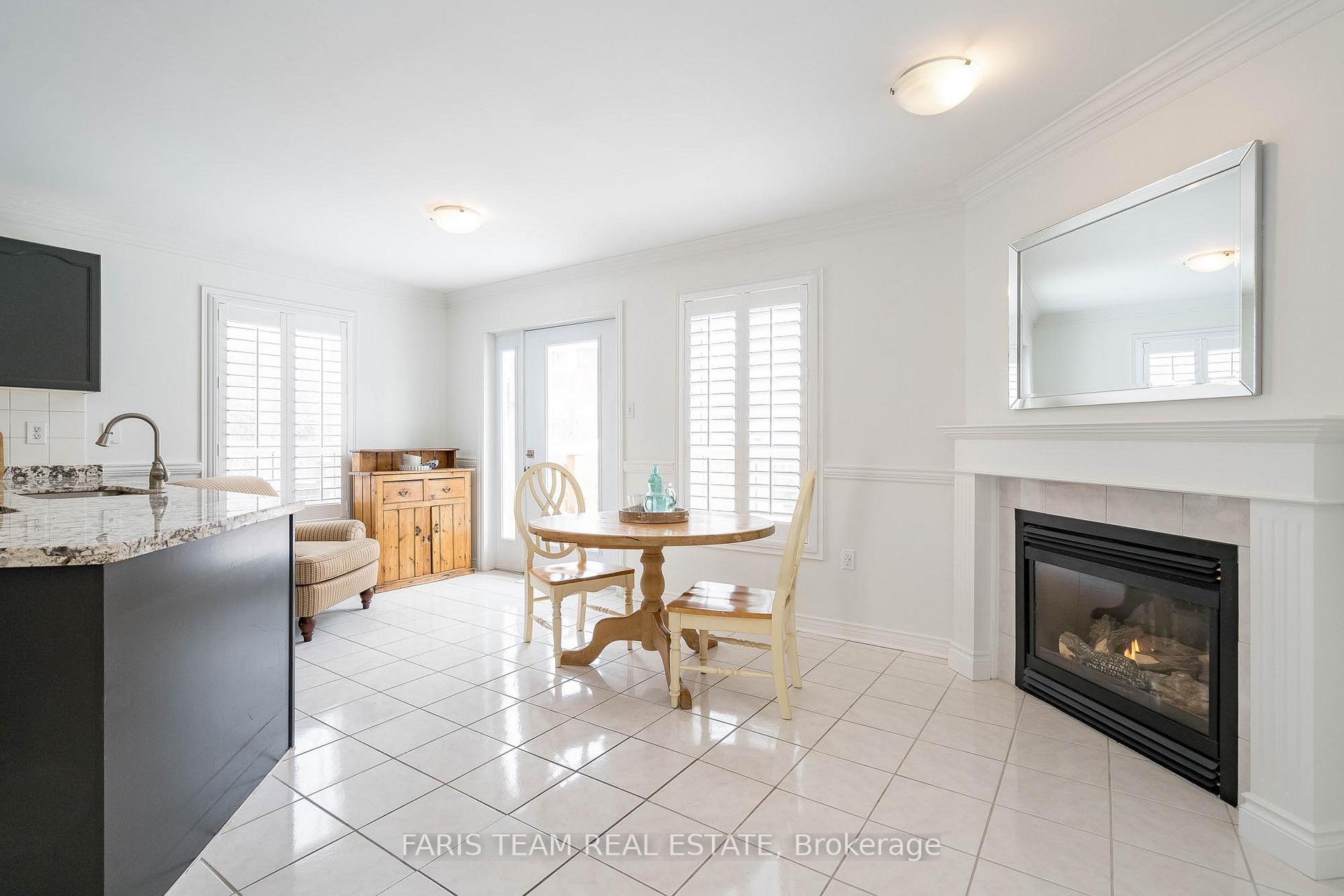 Photo 5 of 309 Cox Mill Road, Barrie, Bayshore — HOMEH