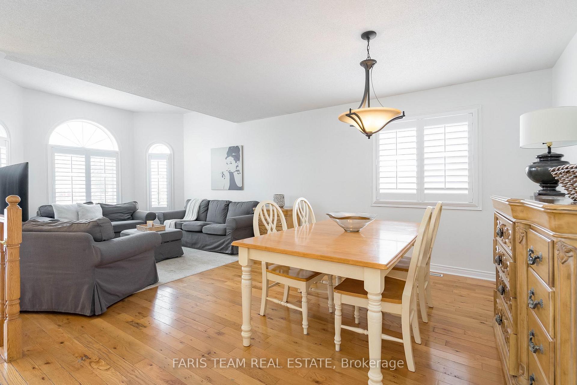 Photo 6 of 309 Cox Mill Road, Barrie, Bayshore — HOMEH