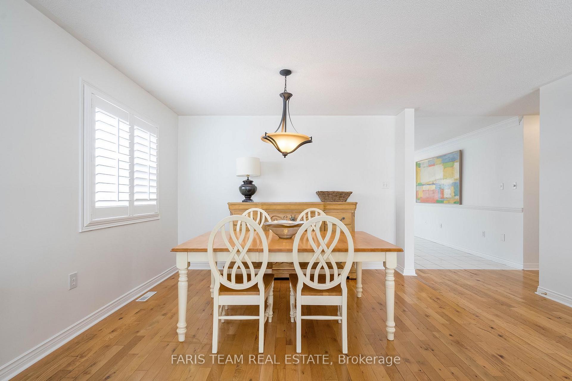 Photo 7 of 309 Cox Mill Road, Barrie, Bayshore — HOMEH