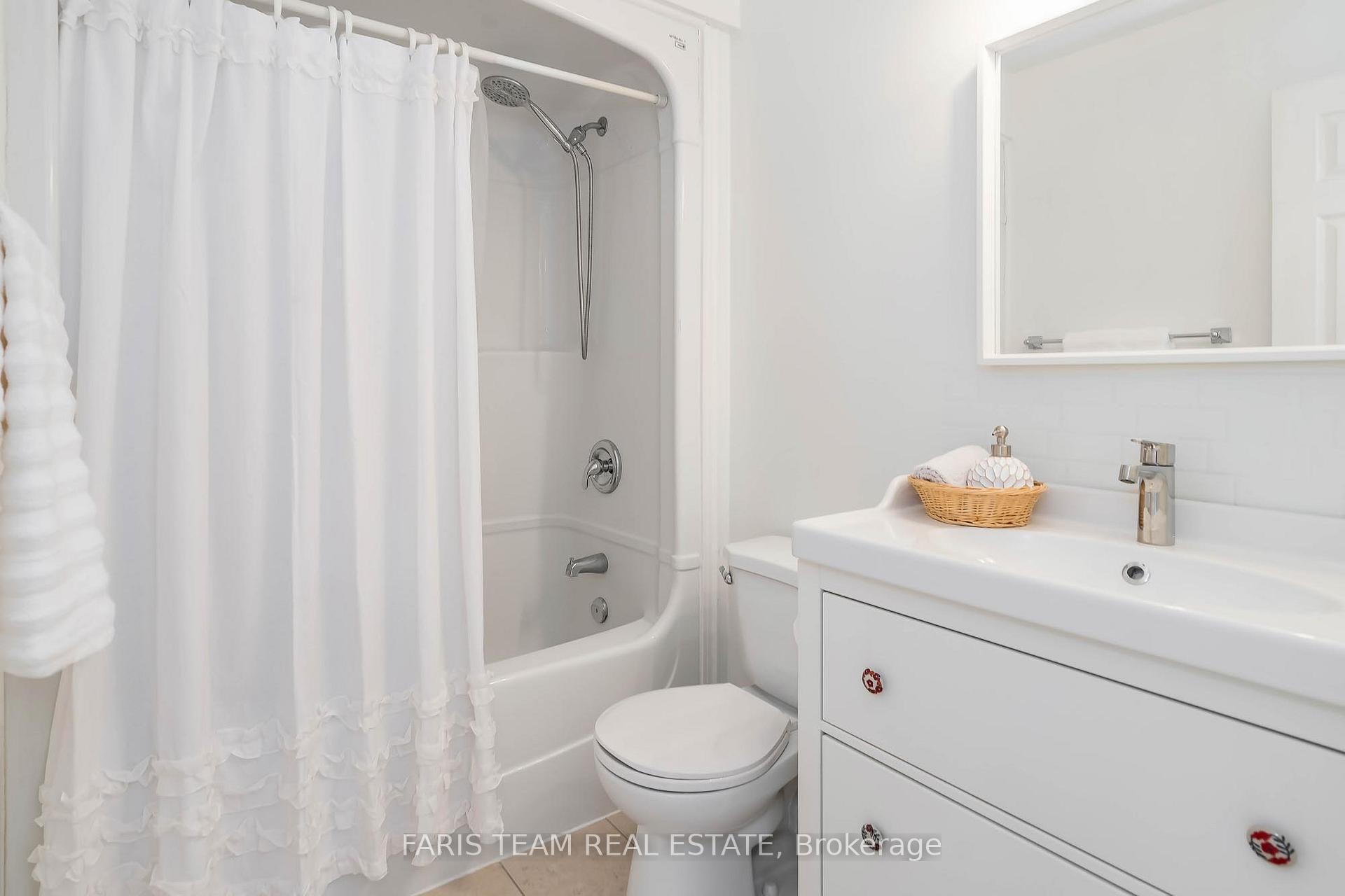 Photo 13 of 309 Cox Mill Road, Barrie, Bayshore — HOMEH