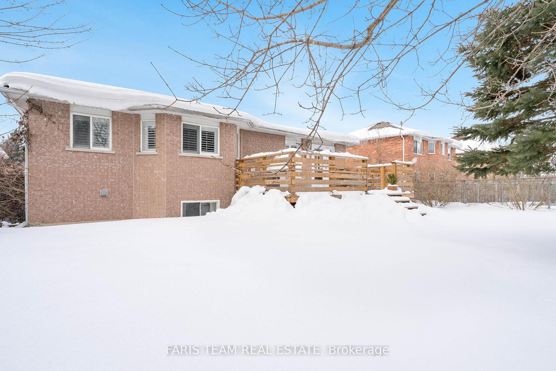 Photo 25 of 309 Cox Mill Road, Barrie, Bayshore — HOMEH
