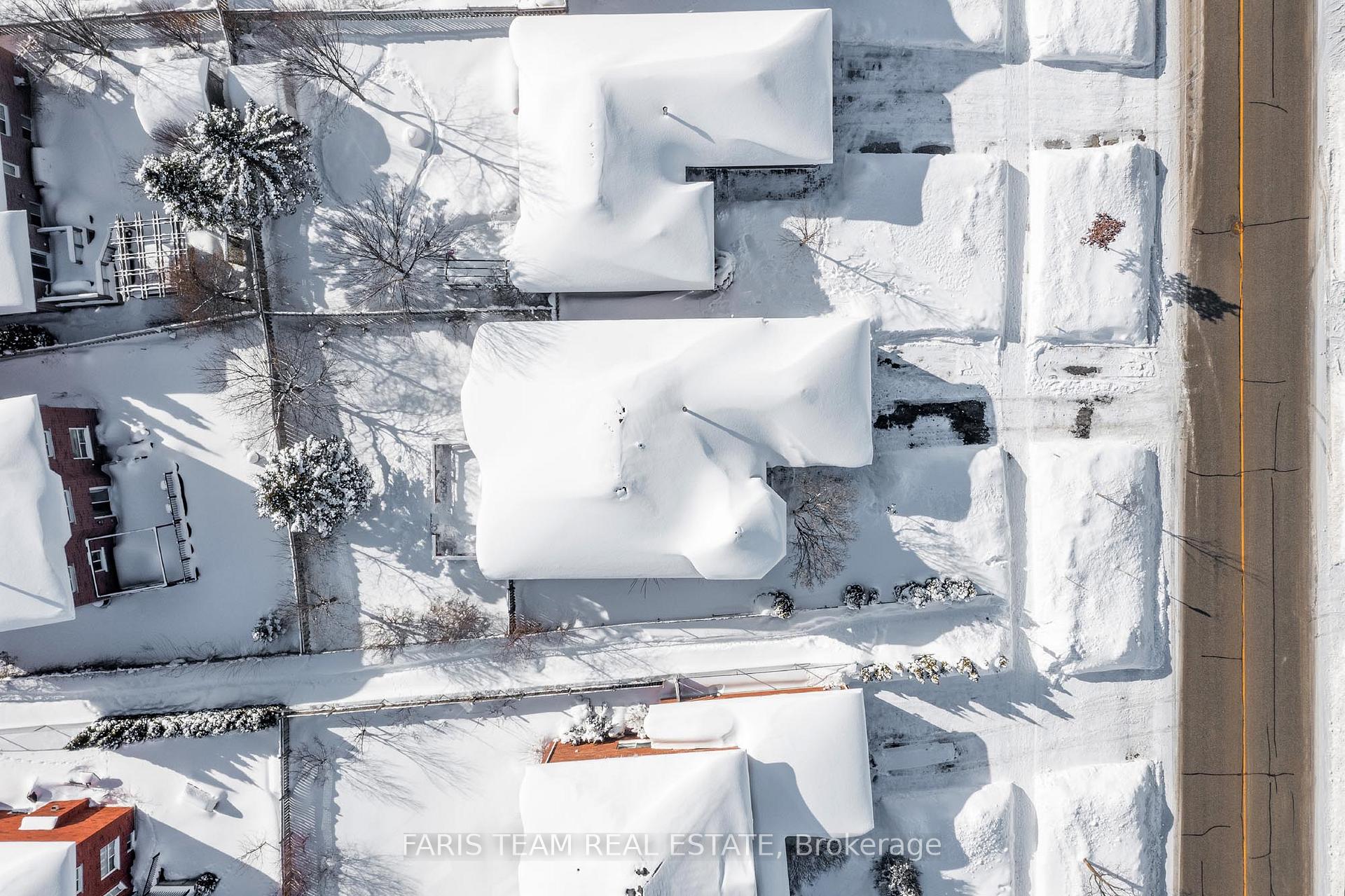 Photo 27 of 309 Cox Mill Road, Barrie, Bayshore — HOMEH