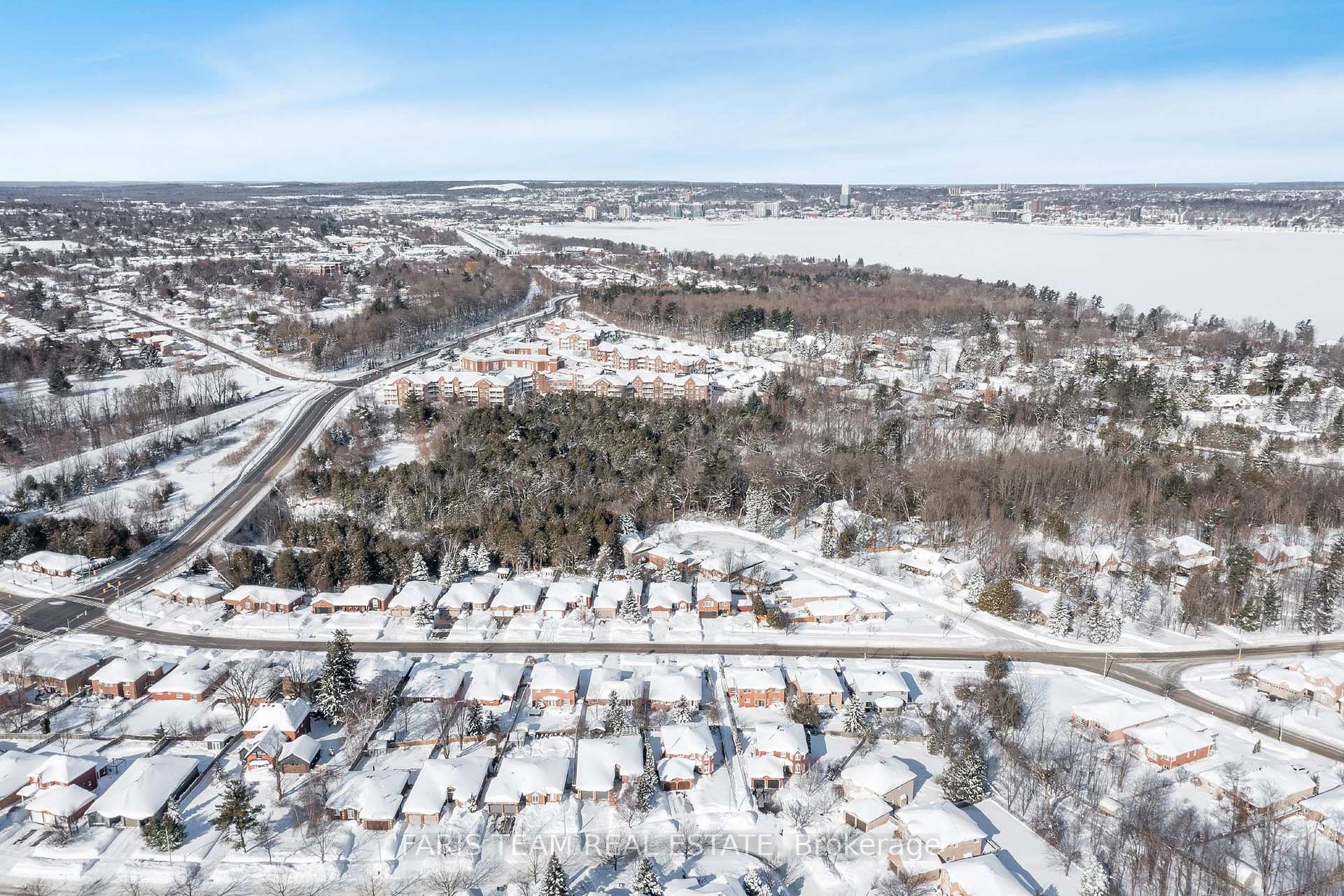 Photo 28 of 309 Cox Mill Road, Barrie, Bayshore — HOMEH