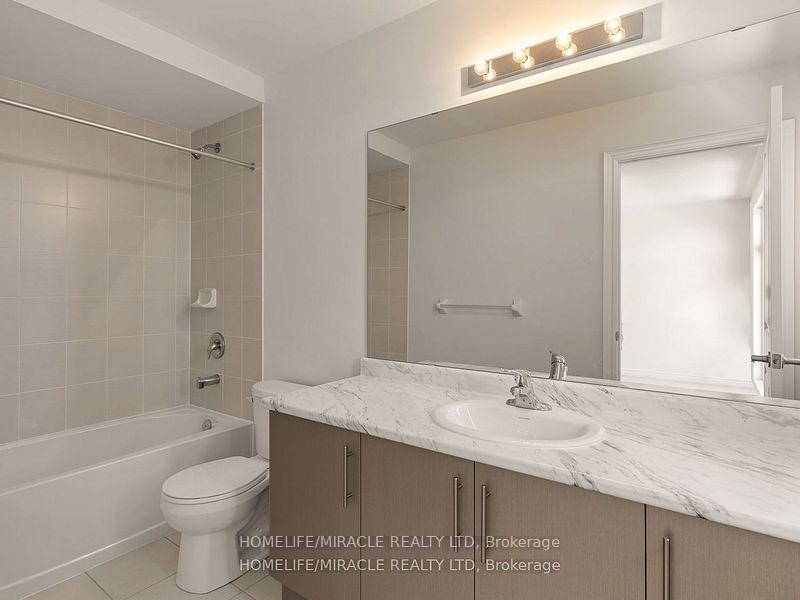 Photo 17 of 18 Queenpost Drive, Brampton, Credit Valley — HOMEH