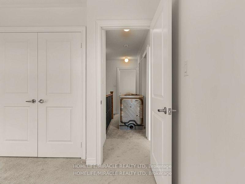 Photo 26 of 18 Queenpost Drive, Brampton, Credit Valley — HOMEH