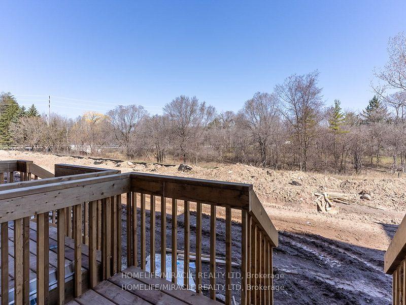 Photo 33 of 18 Queenpost Drive, Brampton, Credit Valley — HOMEH
