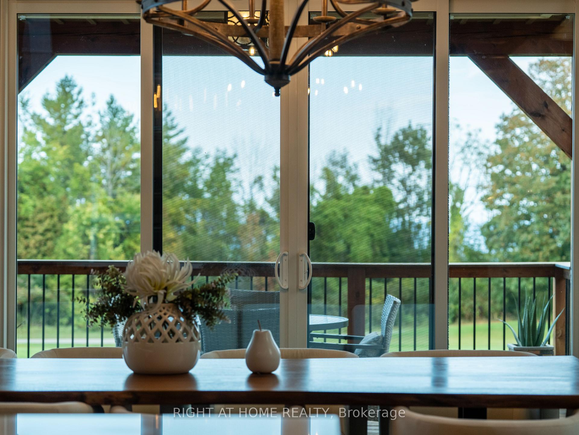 Photo 16 of 163 West Ridge Drive, Blue Mountains — HOMEH