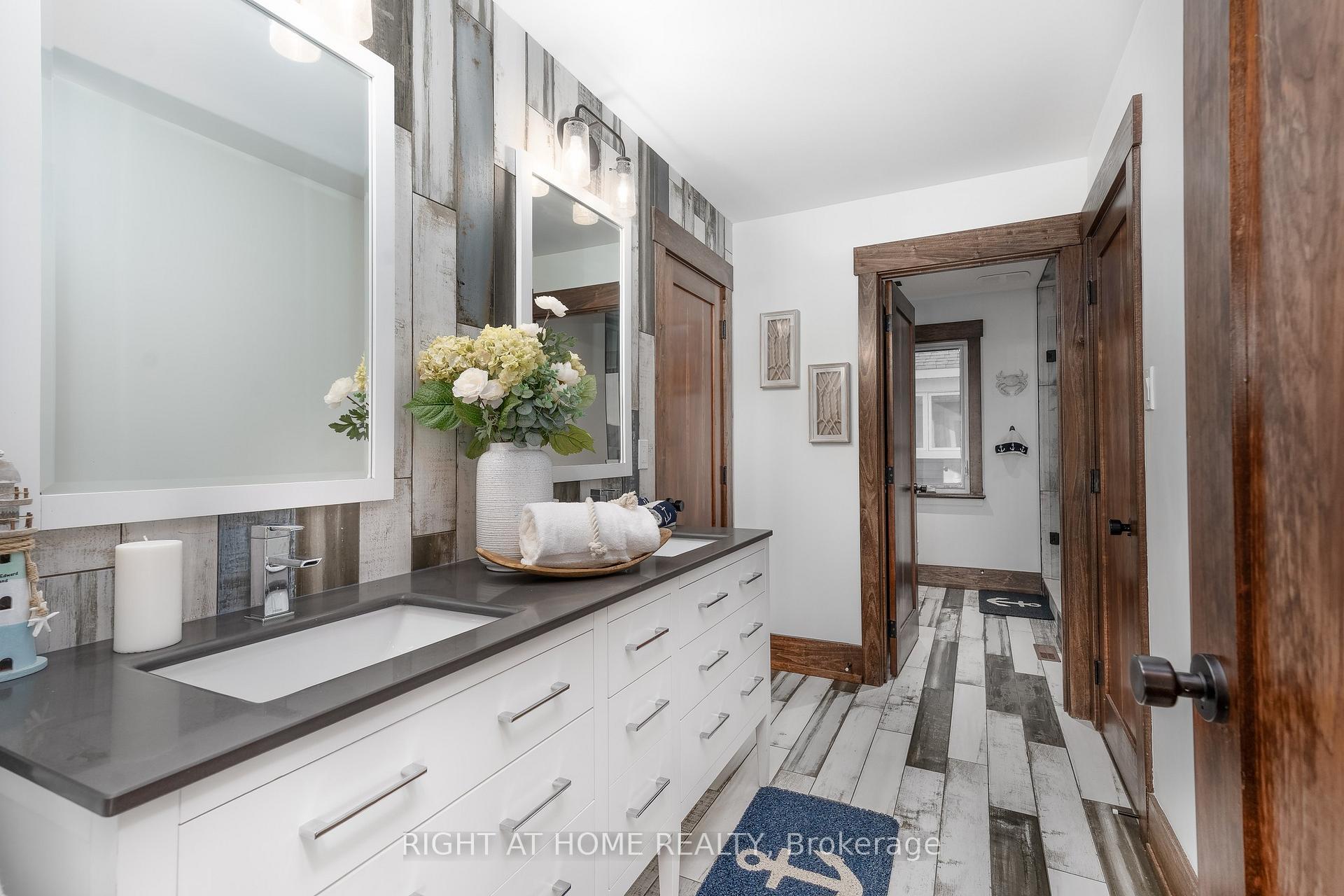 Photo 25 of 163 West Ridge Drive, Blue Mountains — HOMEH