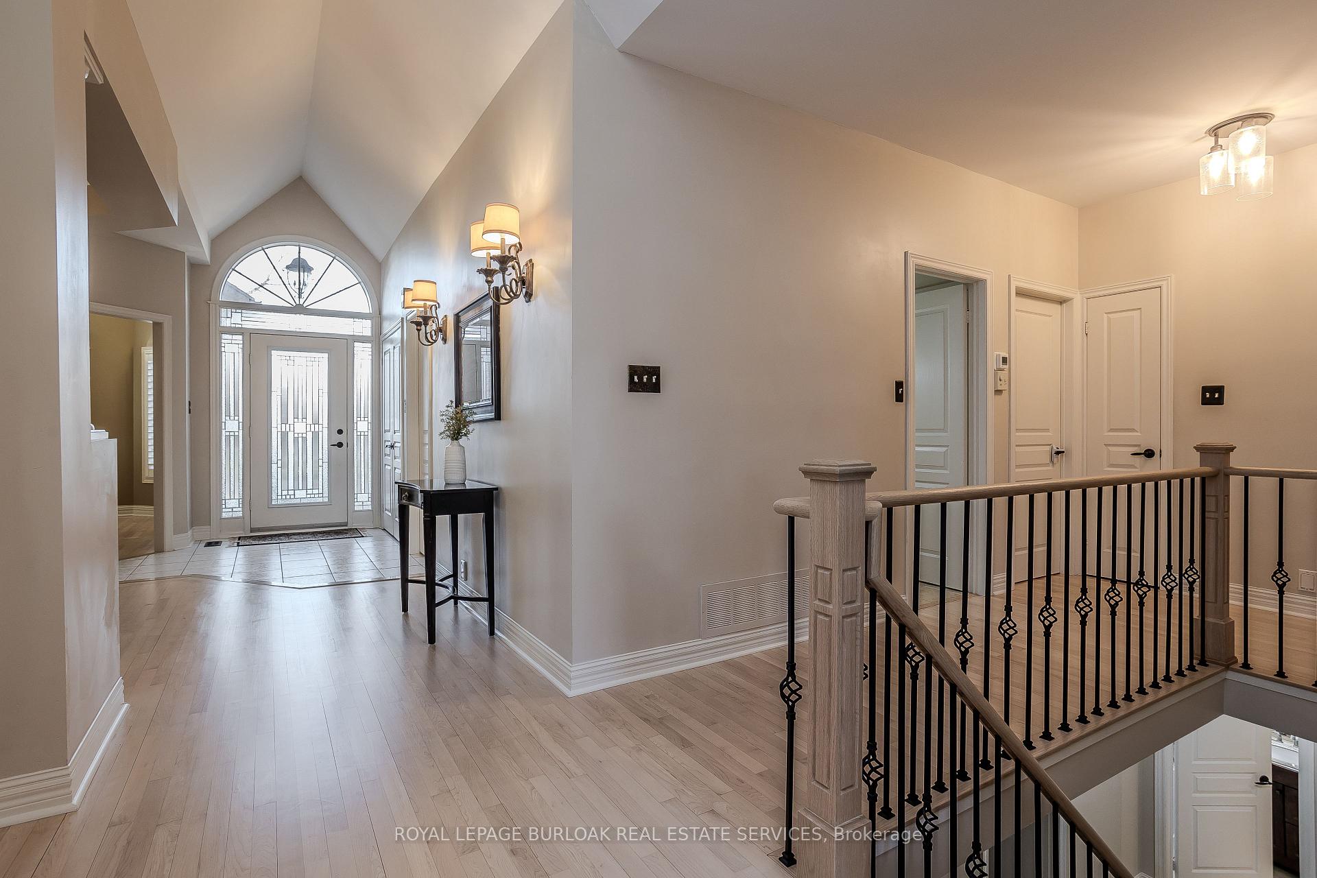 Photo 9 of 4098 Montrose Crescent, Burlington, Rose — HOMEH