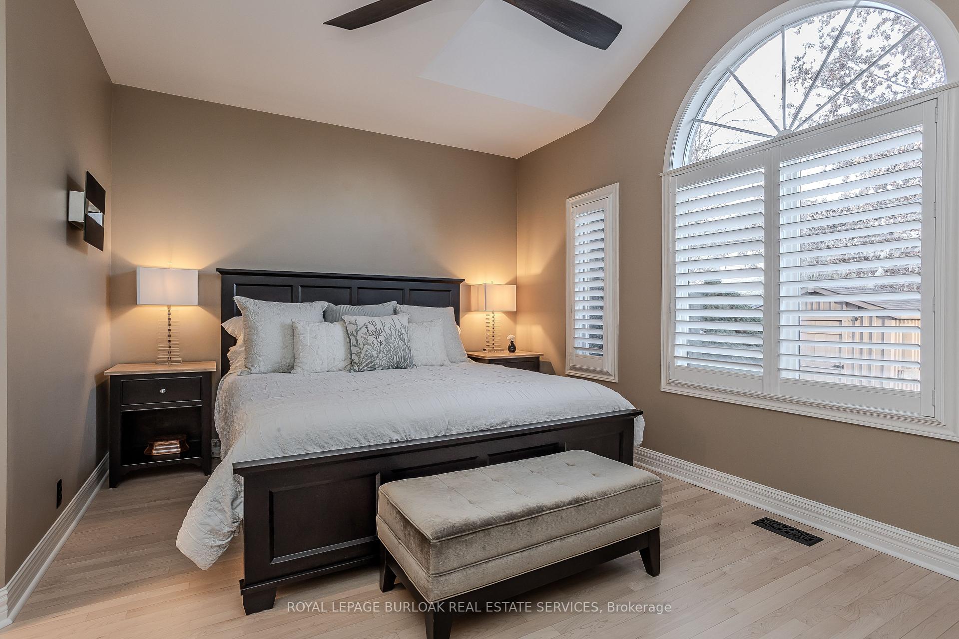 Photo 20 of 4098 Montrose Crescent, Burlington, Rose — HOMEH