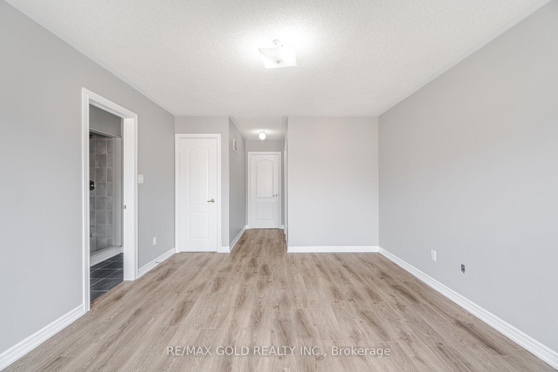 Photo 27 of 67 Yardley Crescent, Brampton, Credit Valley — HOMEH