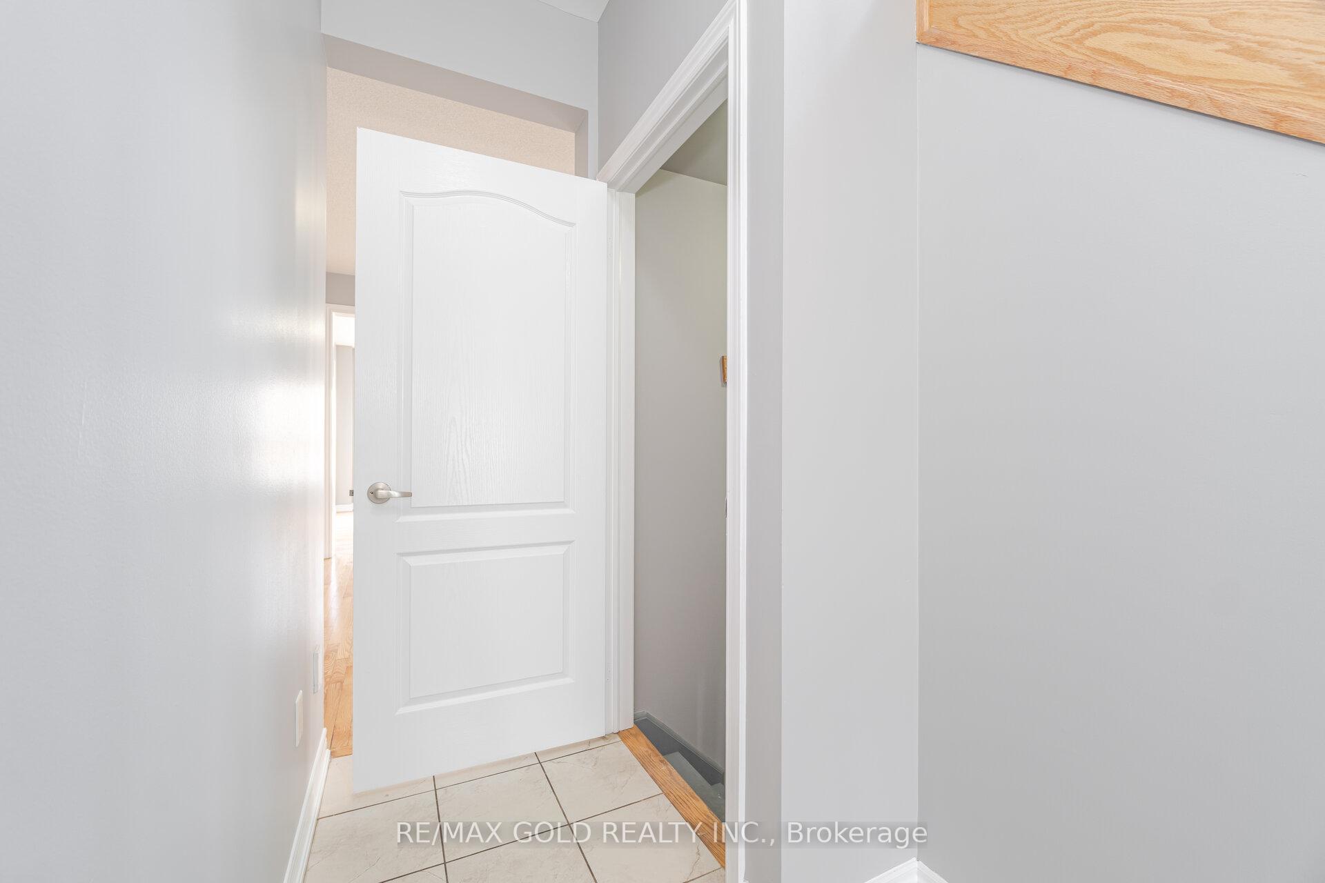 Photo 41 of 67 Yardley Crescent, Brampton, Credit Valley — HOMEH