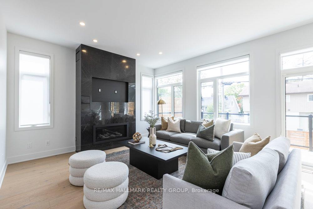 Photo 12 of 656 Edison Avenue, Ottawa, Laurentianview — HOMEH