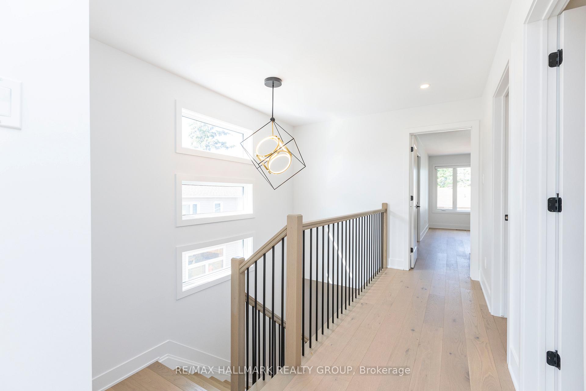 Photo 22 of 656 Edison Avenue, Ottawa, Laurentianview — HOMEH
