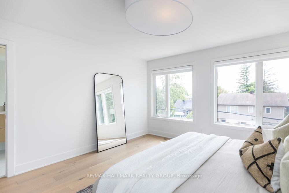 Photo 19 of 656 Edison Avenue, Ottawa, Laurentianview — HOMEH
