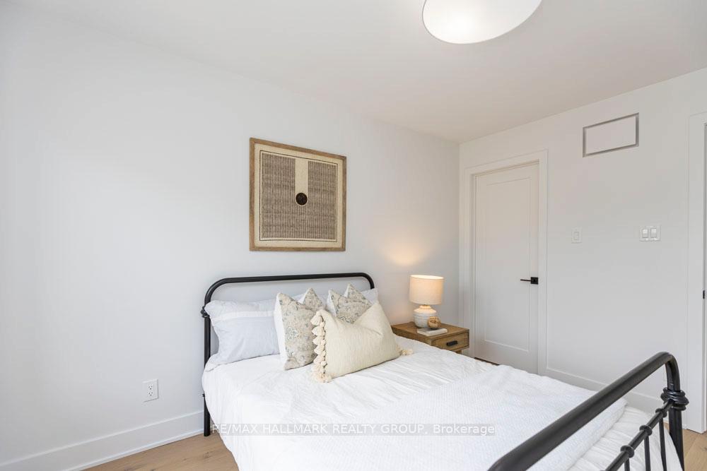 Photo 24 of 656 Edison Avenue, Ottawa, Laurentianview — HOMEH