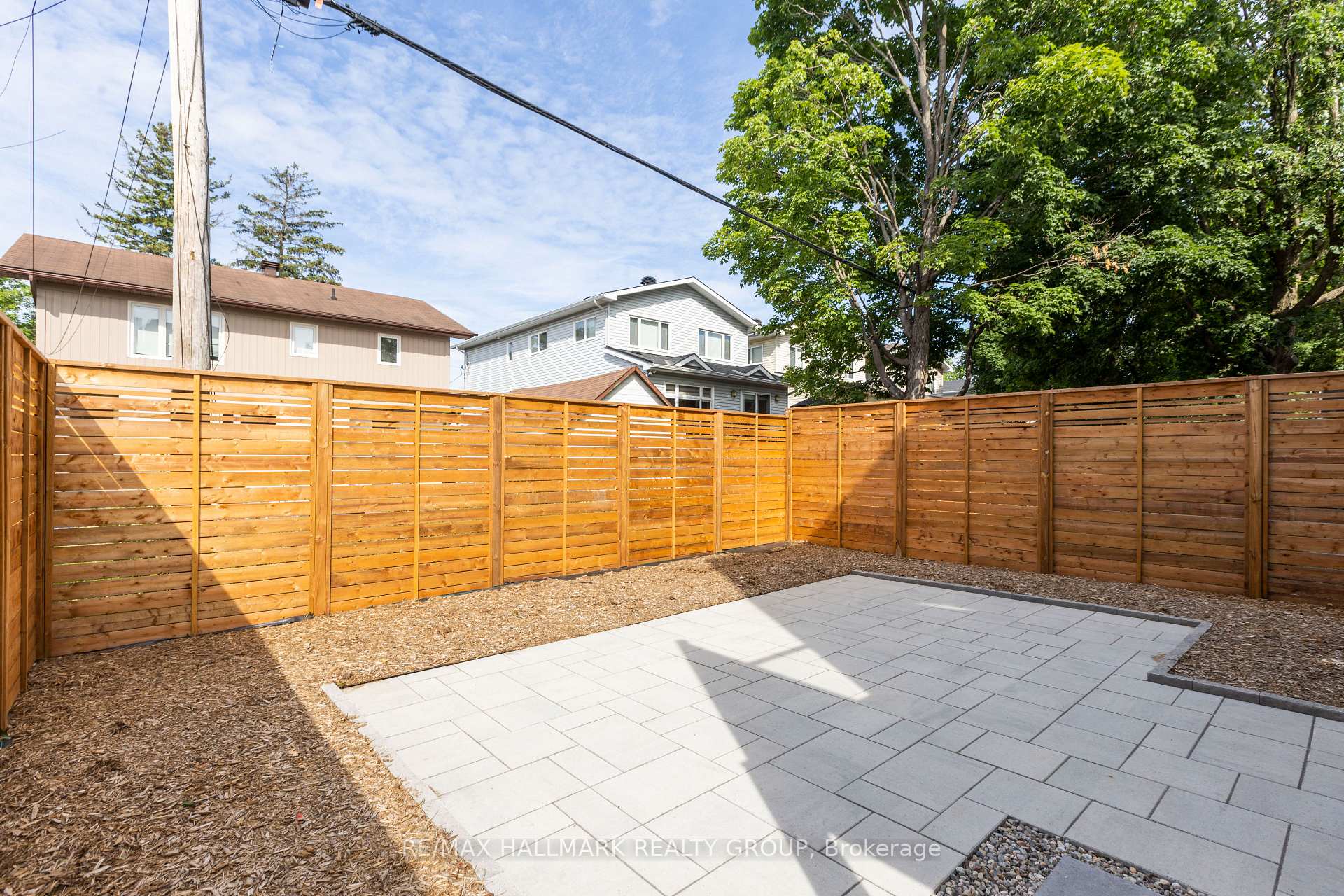 Photo 40 of 656 Edison Avenue, Ottawa, Laurentianview — HOMEH
