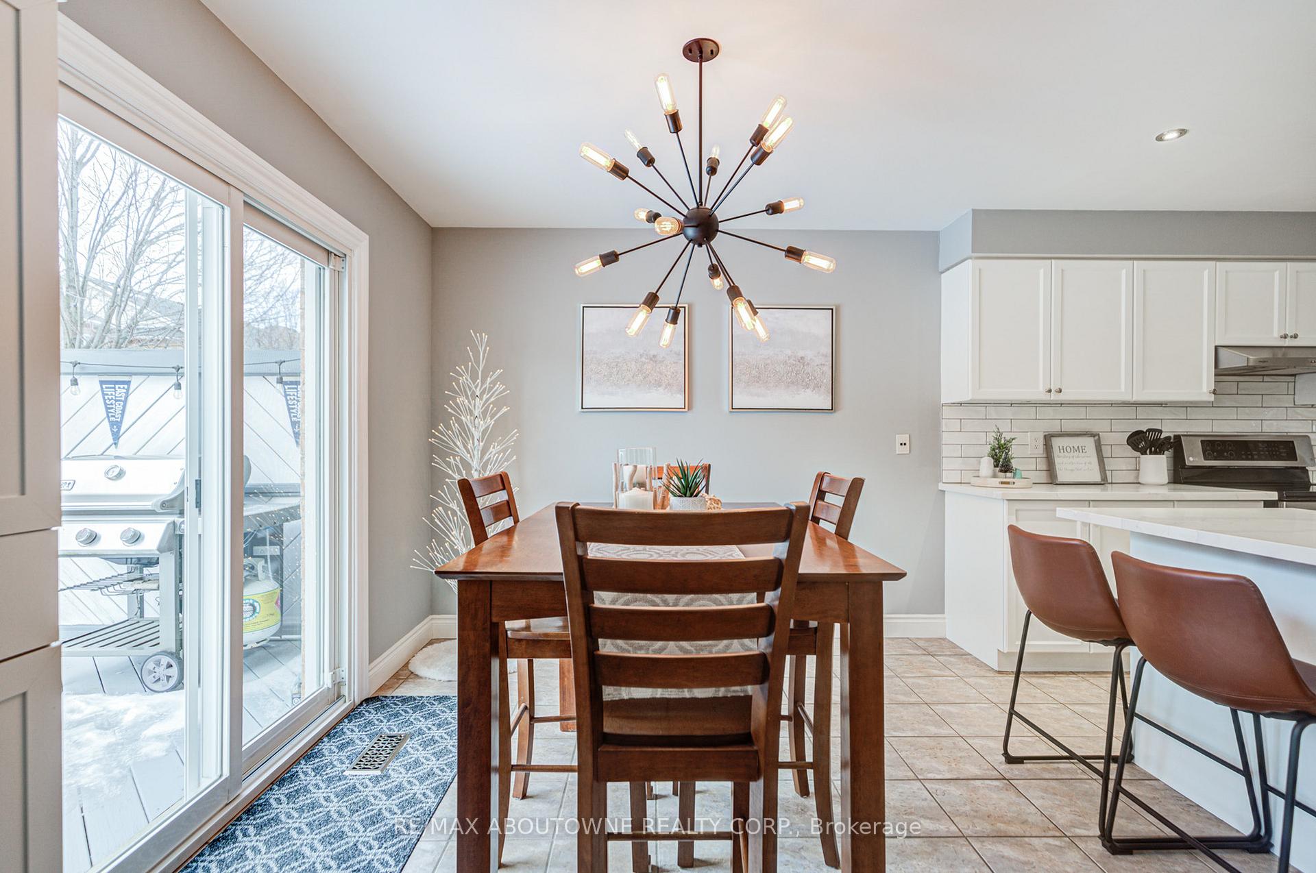 Photo 13 of 2116 Newell Crescent, Burlington, Orchard — HOMEH