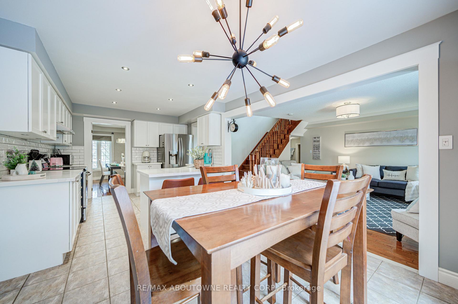 Photo 14 of 2116 Newell Crescent, Burlington, Orchard — HOMEH