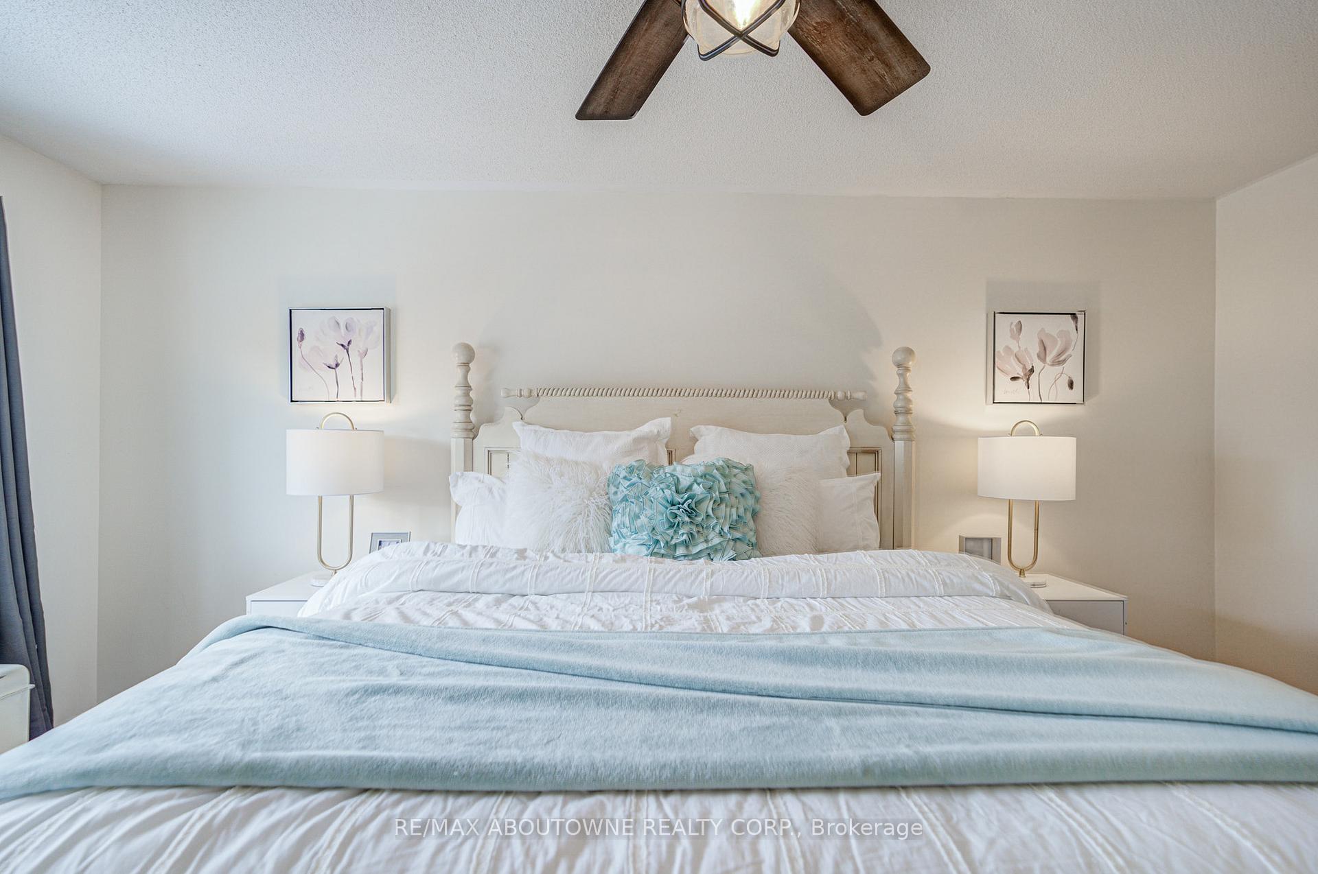 Photo 22 of 2116 Newell Crescent, Burlington, Orchard — HOMEH
