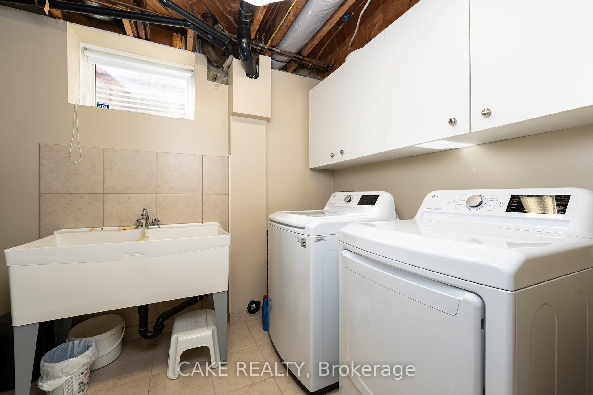 Photo 30 of 118 Donhill Crescent, Vaughan, Kleinburg — HOMEH