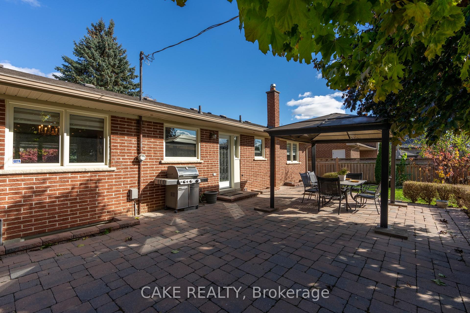 Photo 39 of 118 Donhill Crescent, Vaughan, Kleinburg — HOMEH