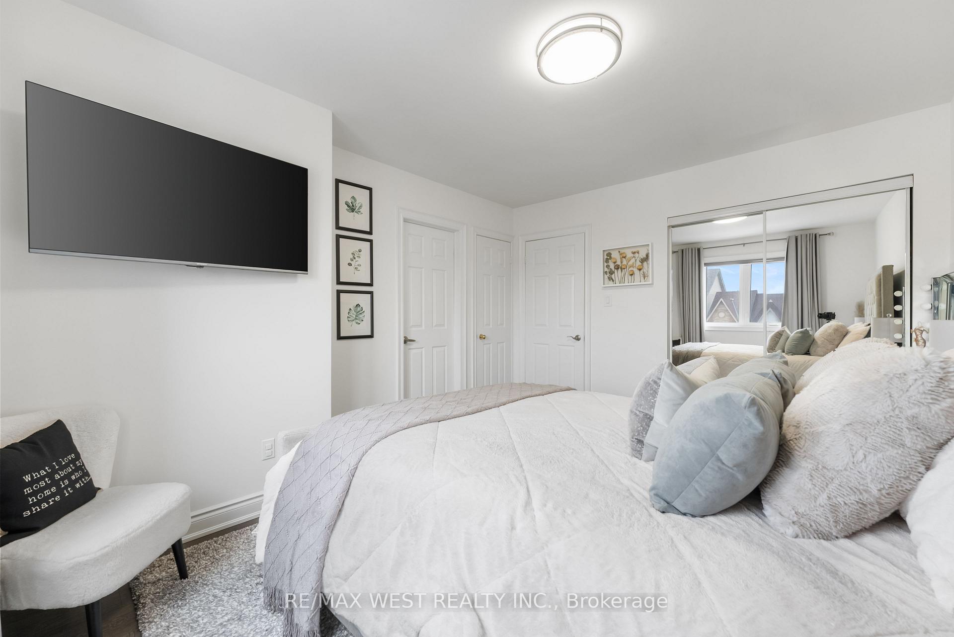 Photo 19 of 144 Kelso Crescent, Vaughan, Maple — HOMEH