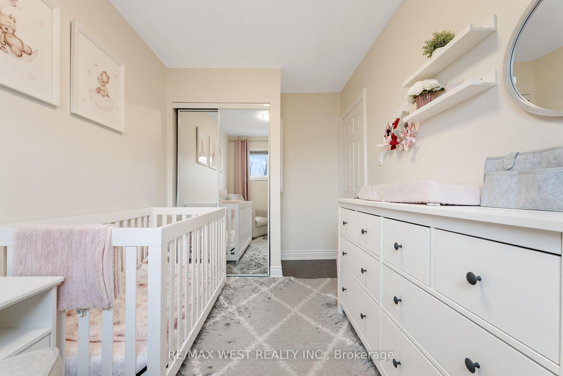 Photo 27 of 144 Kelso Crescent, Vaughan, Maple — HOMEH