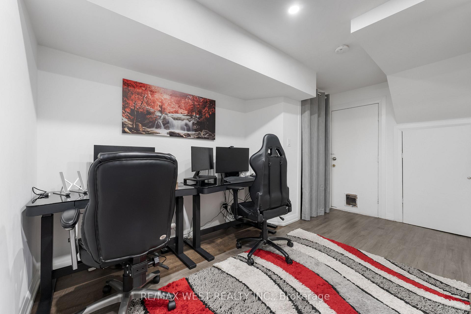 Photo 31 of 144 Kelso Crescent, Vaughan, Maple — HOMEH
