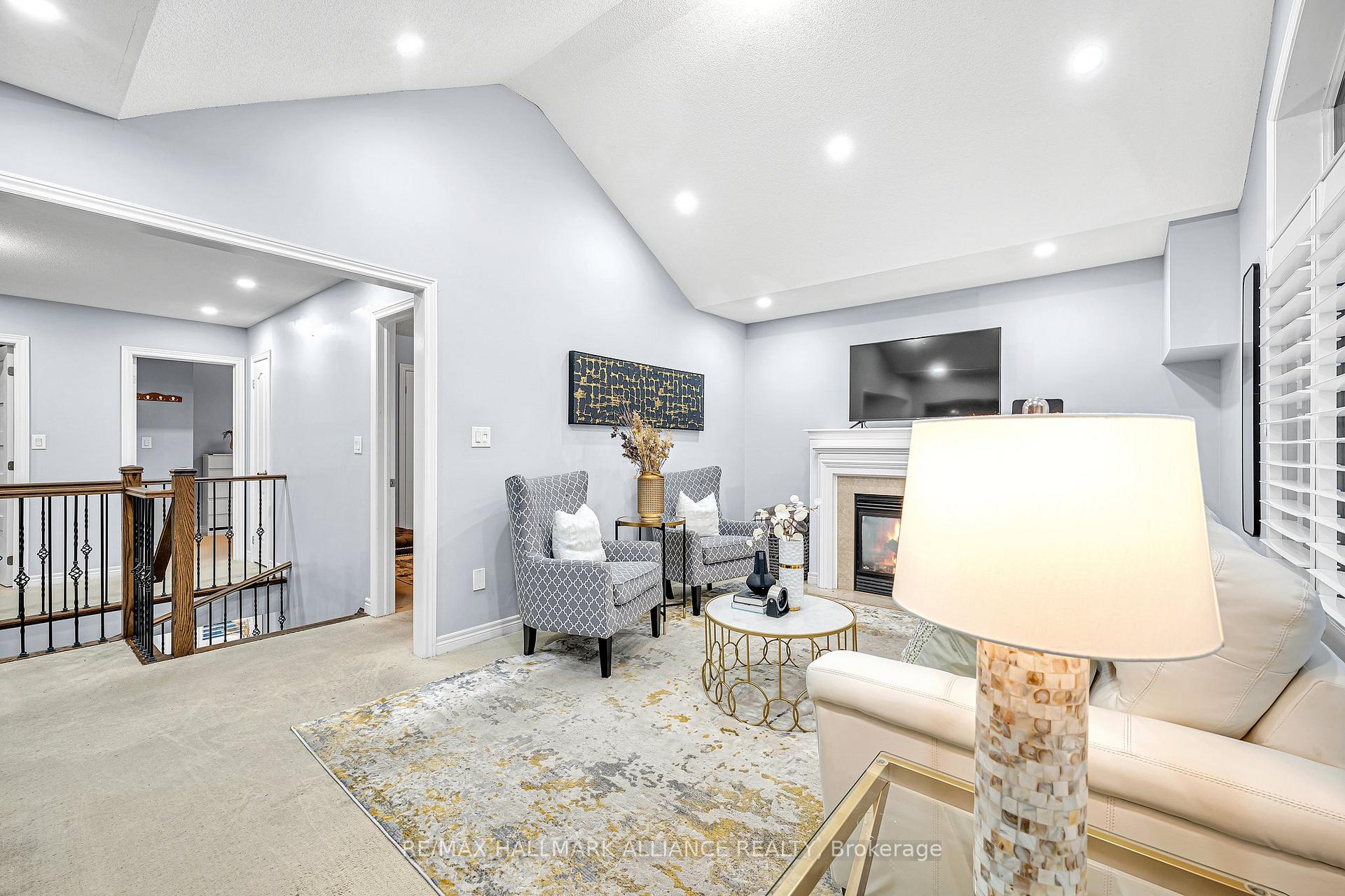 Photo 17 of 4716 Doug Wright Drive, Burlington, Alton — HOMEH