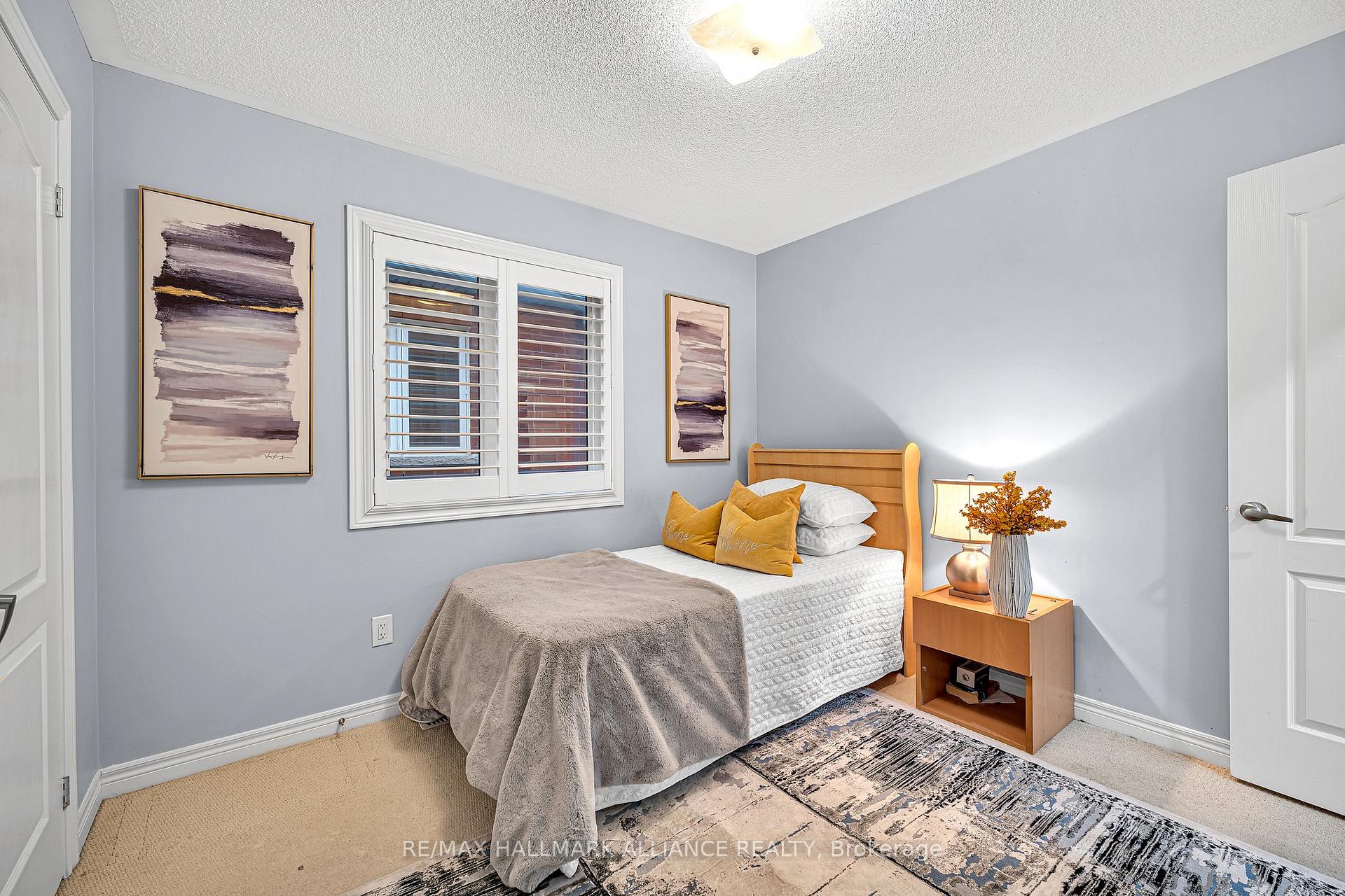 Photo 25 of 4716 Doug Wright Drive, Burlington, Alton — HOMEH