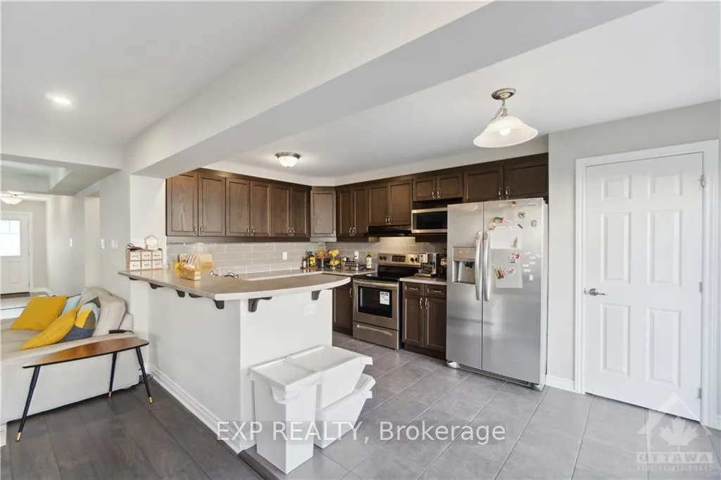 Photo 9 of 561 Chimney Corner Terrace, Ottawa, Barrhaven - Half Moon Bay — HOMEH