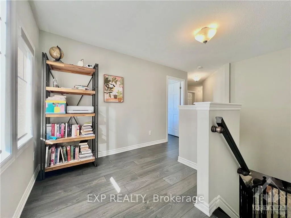 Photo 11 of 561 Chimney Corner Terrace, Ottawa, Barrhaven - Half Moon Bay — HOMEH