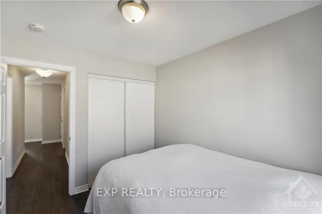 Photo 14 of 561 Chimney Corner Terrace, Ottawa, Barrhaven - Half Moon Bay — HOMEH