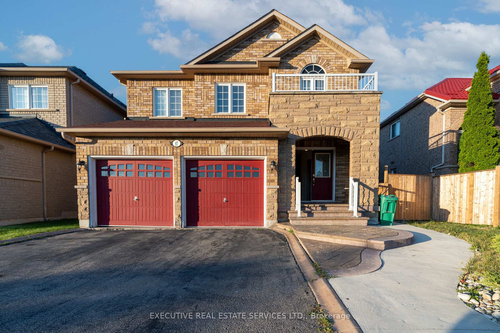 Photo 22 of 47 Beavervalley Drive, Brampton, Fletcher's Meadow — HOMEH