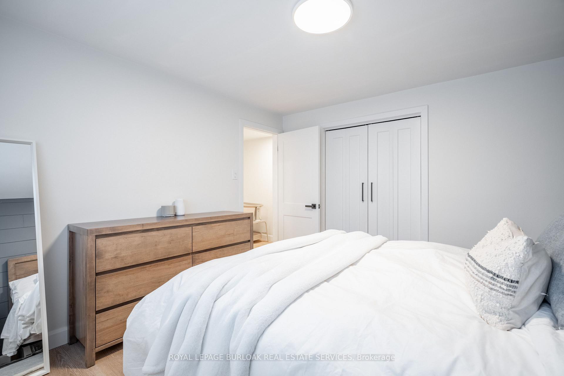 Photo 16 of 1480 Barker Avenue, Burlington, Mountainside — HOMEH