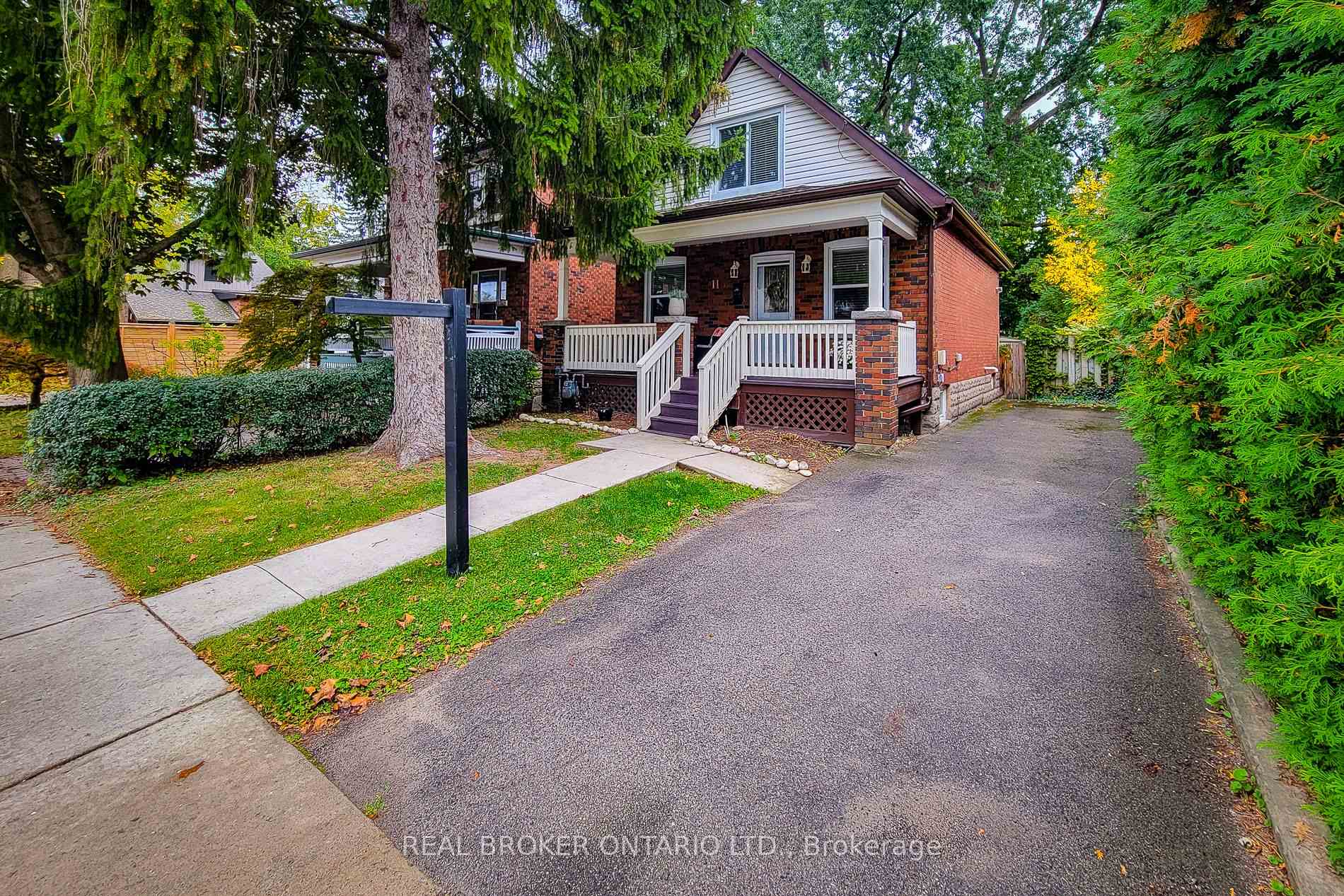 Photo 1 of 115 Barclay Street, Hamilton, Westdale — HOMEH