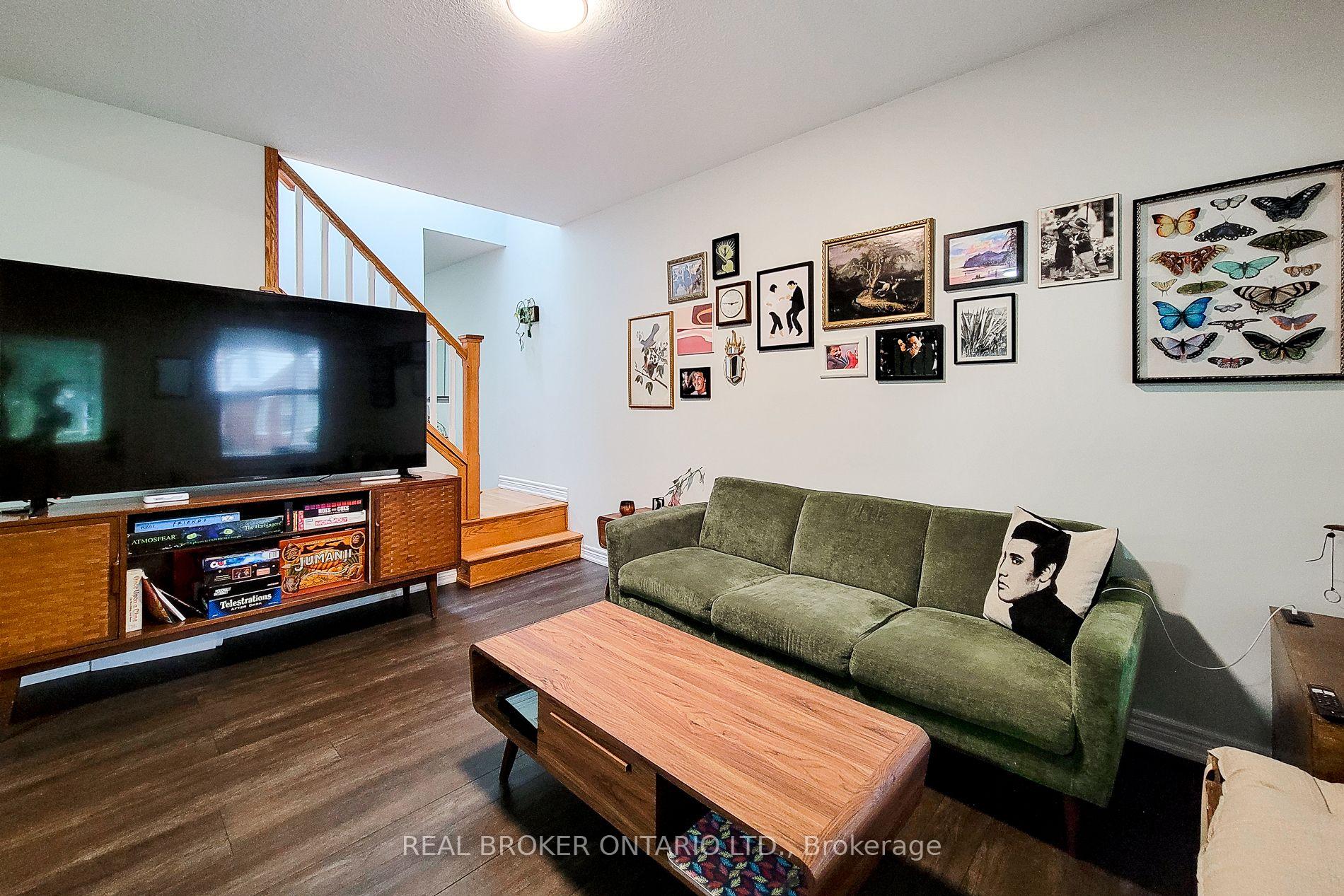 Photo 10 of 115 Barclay Street, Hamilton, Westdale — HOMEH
