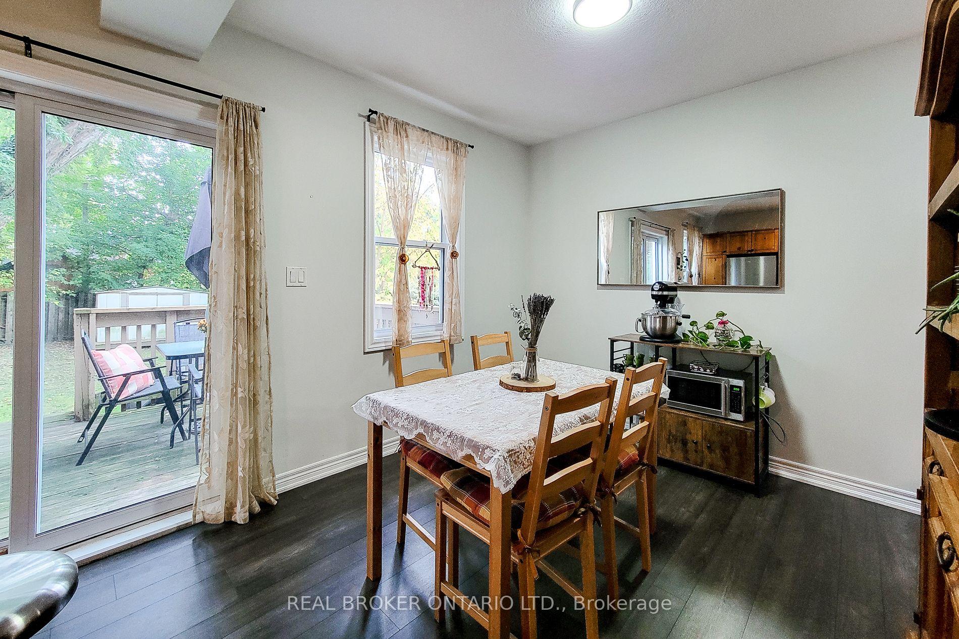 Photo 24 of 115 Barclay Street, Hamilton, Westdale — HOMEH