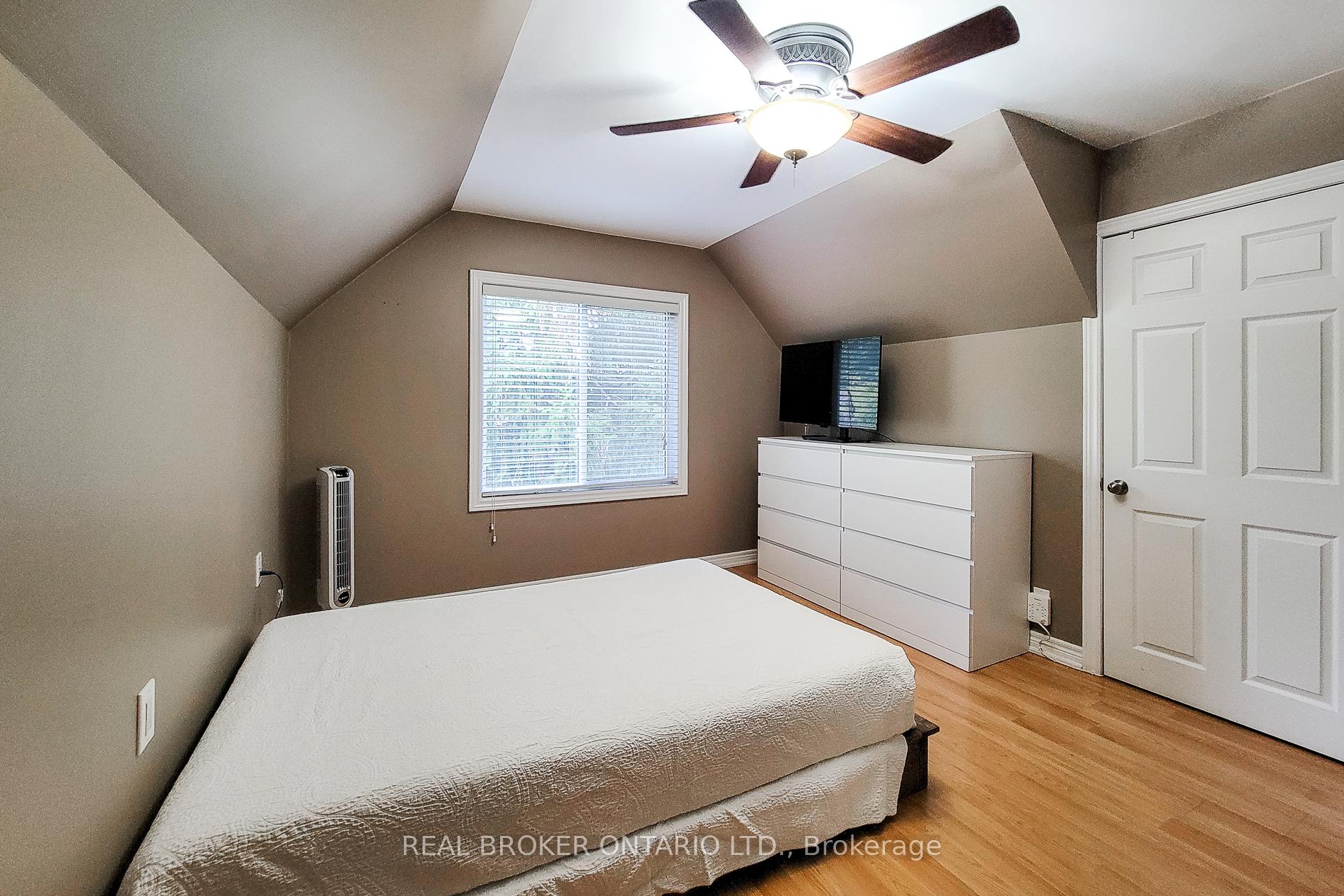 Photo 28 of 115 Barclay Street, Hamilton, Westdale — HOMEH