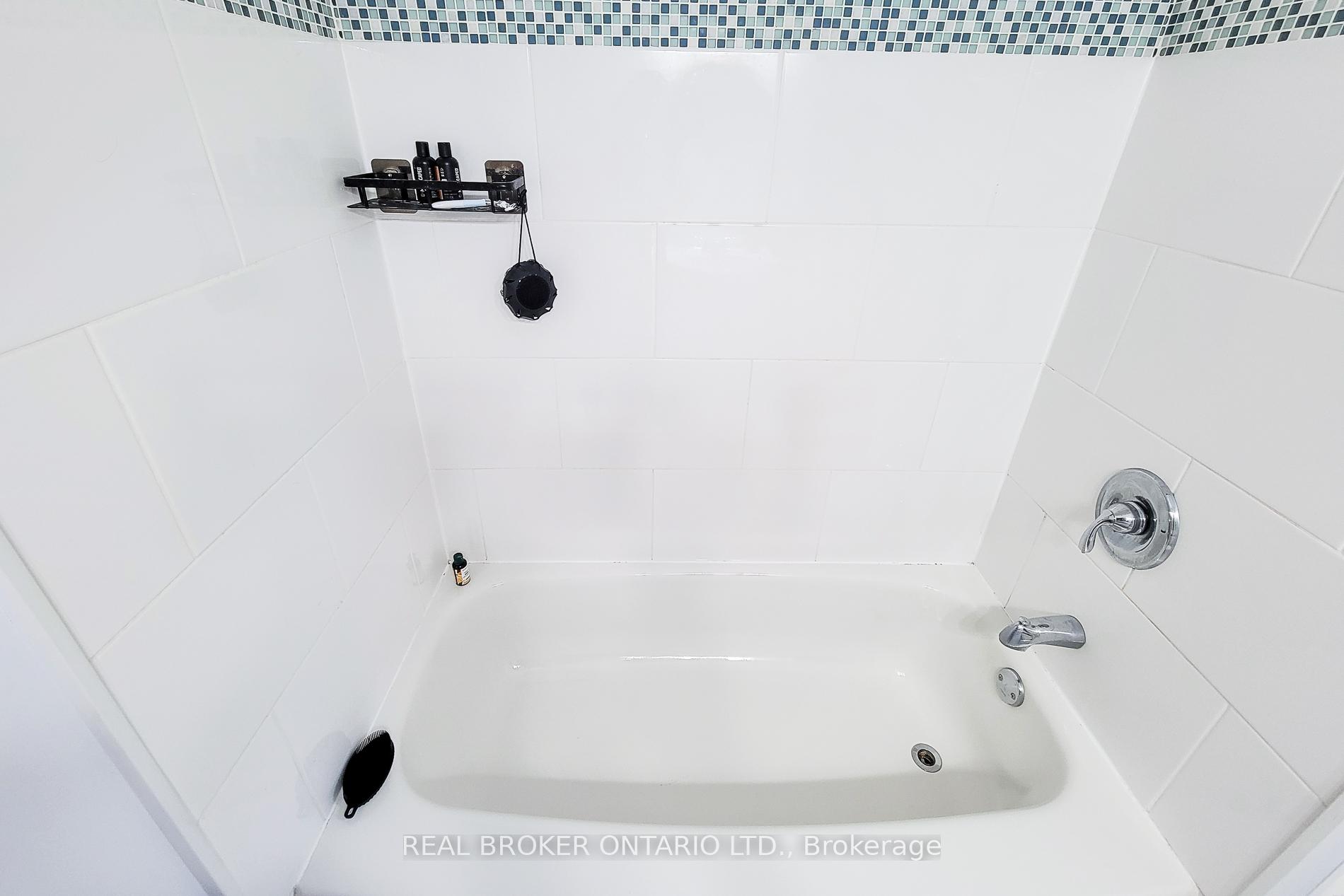 Photo 35 of 115 Barclay Street, Hamilton, Westdale — HOMEH
