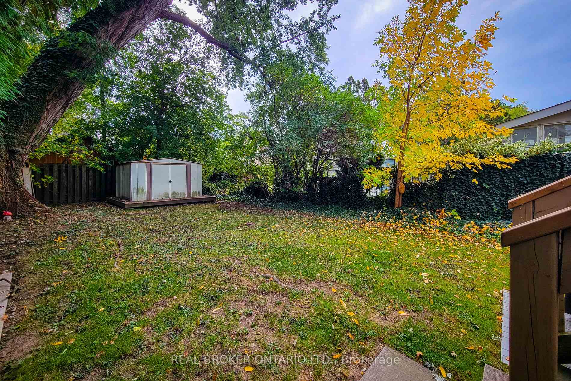 Photo 43 of 115 Barclay Street, Hamilton, Westdale — HOMEH